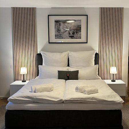 Gesamte Wohnung, Kueche, Parkplatz, Terrasse Бад Белинген Екстериор снимка